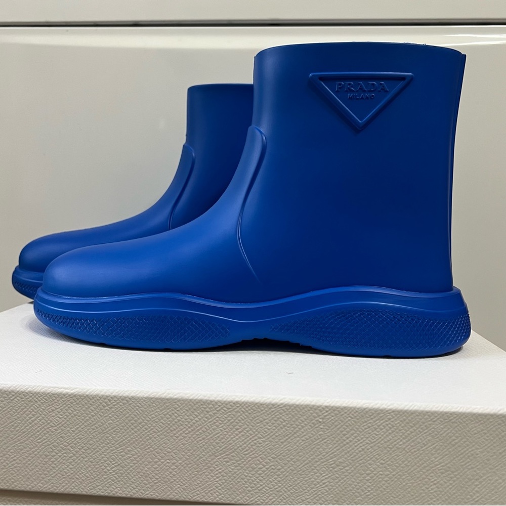 PRADA RUBBER BOOTIES/ RAINBOOTS